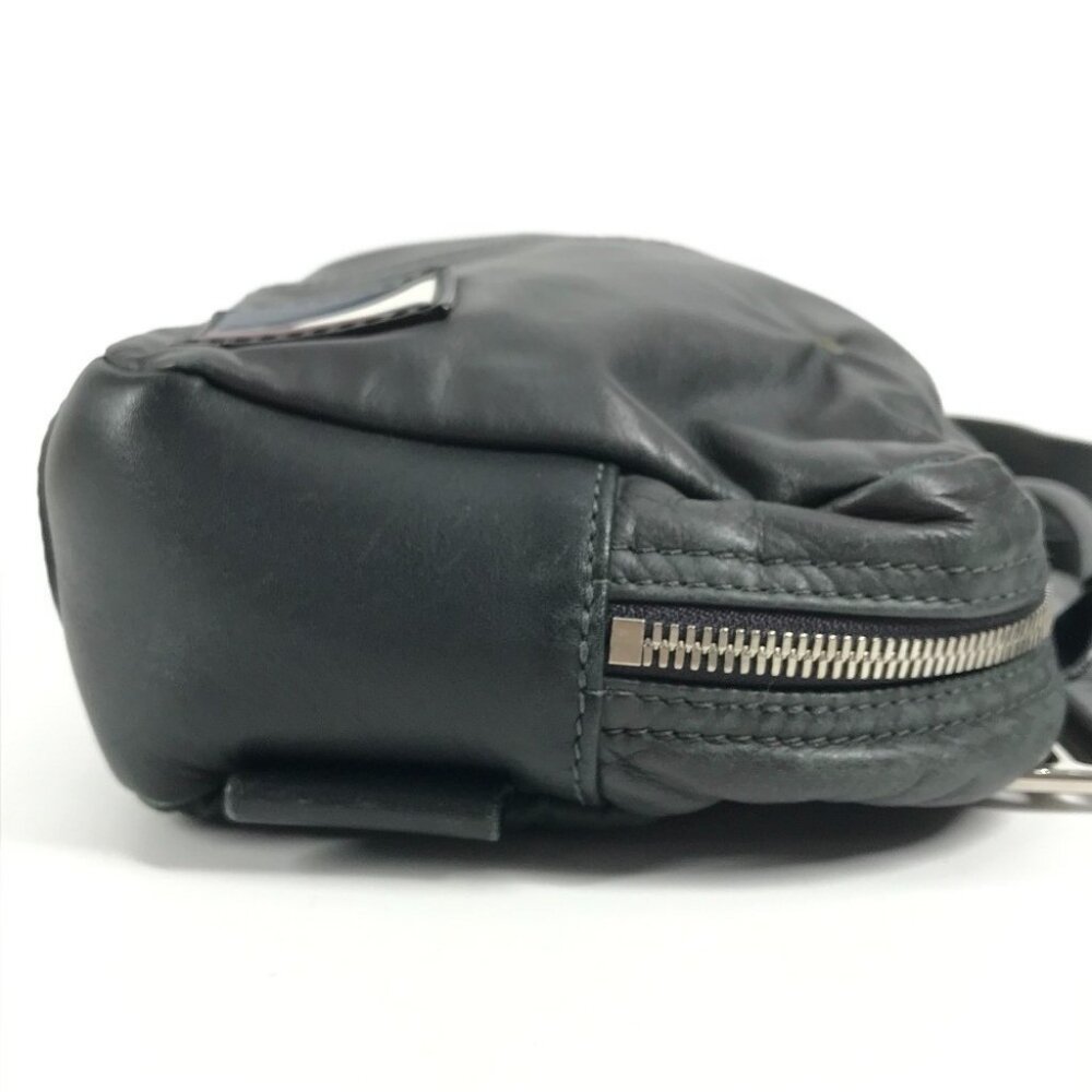 LOUIS VUITTON M50445 V line Fast Belt Bag Crossbody Bags body bag Leather gray - Picture 4 of 16